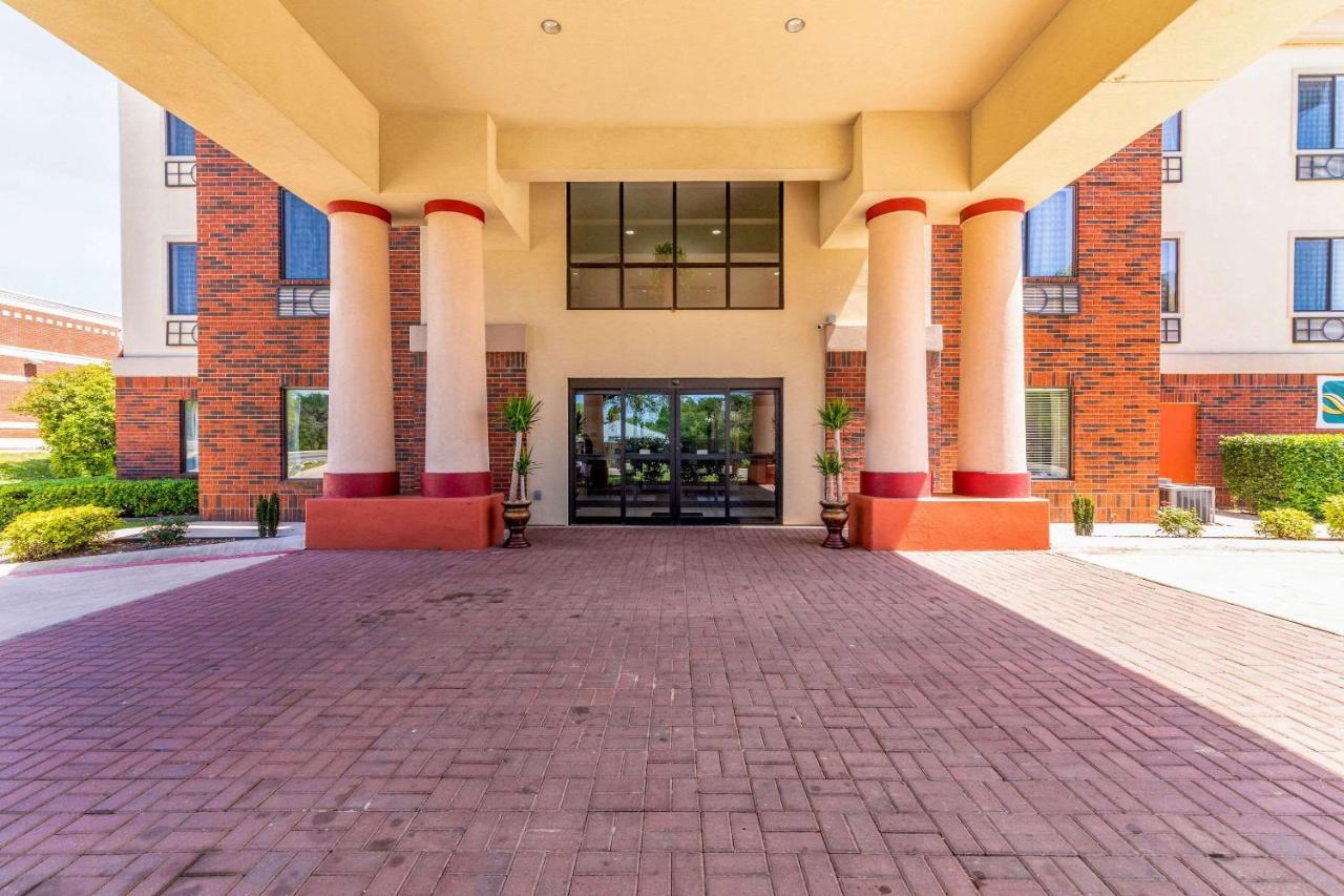Quality Inn & Suites Lampasas Exterior photo